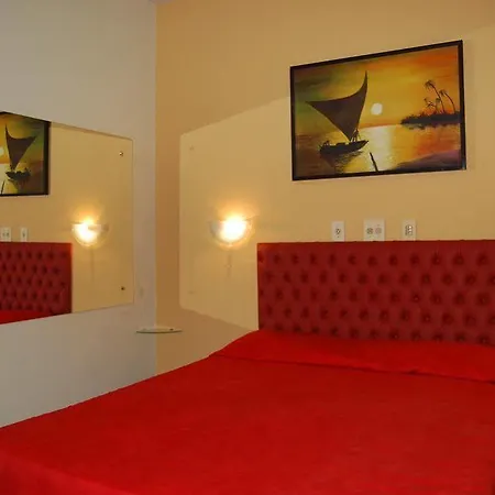 Aparthotel Via Venetto Flat 3*